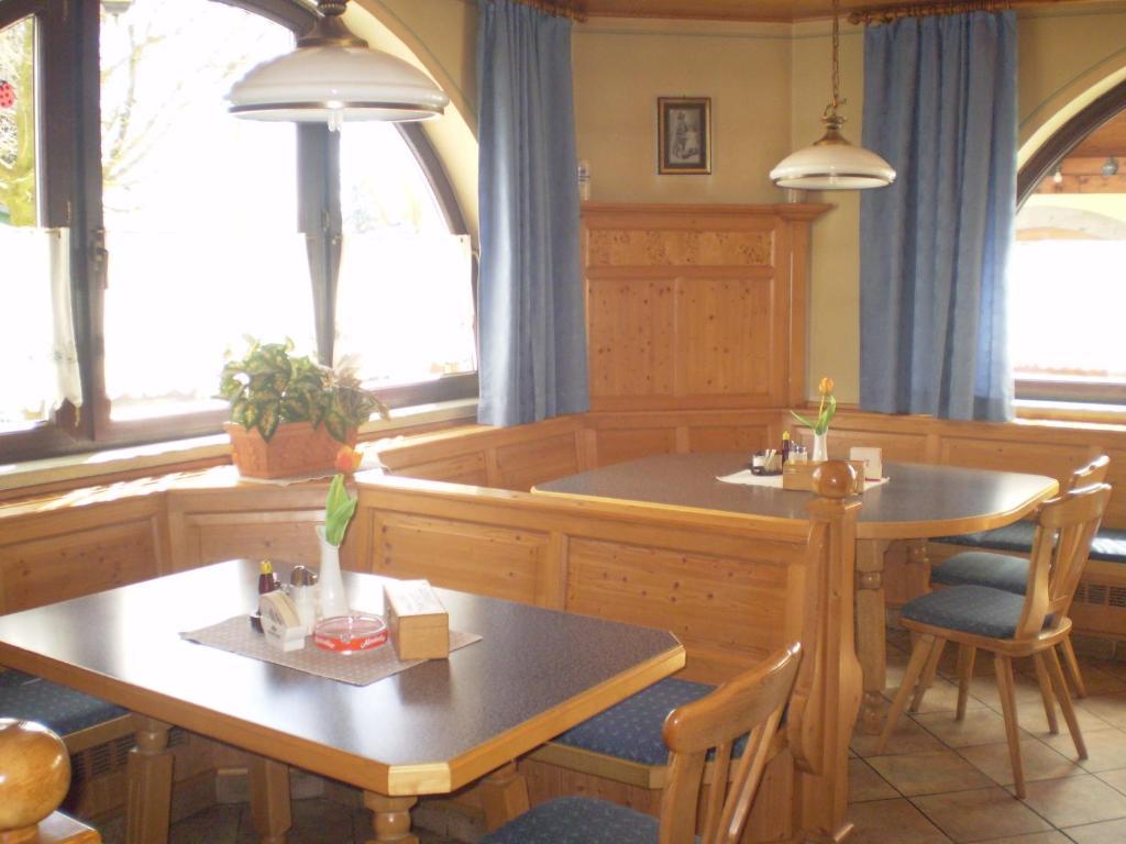 Gasthaus Hotel Feldschlange Ried im Innkreis Exteriör bild